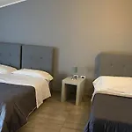 Victoria Hotell 3*