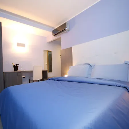 Victoria Hotel